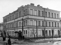 Lietuvos universiteto (nuo 1930 m. Vytauto Didžiojo universiteto) II-ieji rūmai, XX a. 3 deš.