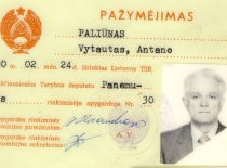 Sąjūdžio iškelto Aukščiausiosios Tarybos deputato V. Paliūno pažymėjimas, 1990 m. (Iš V. Paliūno archyvo)