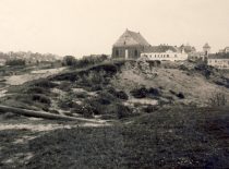 Praardytas apsauginis pylimas prie Nemuno ir Neries santakos,1958 m. Nuotr. D. Palukaičio. (Originalas – KTU muziejuje)
