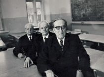 Profesoriai J. Venskevičius, A. Bredelis, L. Kumpikas I rūmų auditorijoje. 1985 m.