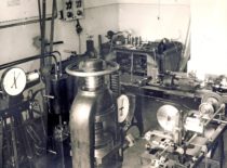 Mechaninė medžiagos atsparumo laboratorija. Amslerio 50 ir 200 tonų presai, 1927 m.