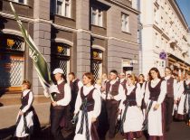 „Jaunystė“ Baltijos šalių studentų dainų šventėje „Gaudeamus“, 1999 m. (R. Misiukonio nuotr.) (KTU–M)