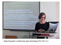 Doktorantė Miglė Kriuglaitė-Jarašiūnienė gina disertaciją, 2011 m. (Prof. S. Masioko archyvas)