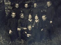 Panevėžio valstybinės gimnazijos abiturientai, 1931 m. (prof. B. Petrulio šeimos archyvas)