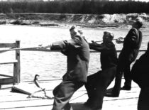 Prie Rubikių ežero, 1957 m. (Konstantino Sasnausko nuotr.)