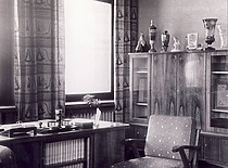 Rektoriaus prof. K. Baršausko kabinetas KPI centriniuose rūmuose, 1963 m. (Originalas – KTU muziejuje)
