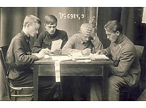 K. Baršauskas laiko baigiamuosius egzaminus gimnazijoje. Marijampolė, 1925 m. (Originalas – KTU muziejuje)