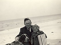 K. Baršauskas su sūnumi Jonu 1947 m. (Originalas – prof. K. Baršausko šeimos archyve)