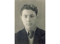 Jurgis Slavėnas baigęs gimnaziją, 1940 m.