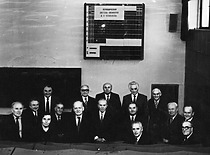 KPI Cheminės technologijos fakulteto mokslinė taryba, 1985 m. Sėdi (iš kairės): J. Degutis, S. Kutkevičius, V. Zelionkaitė, J. Janickis, J. Bernatonis, E. Pacauskas, M. Martynaitis, K. Sasnauskas, B. Stulpinas, J. Lakštauskas, J. Venskevičius. Stovi (iš kairės): R. Baltrušis, V. Jasiukevičius, J. Zdanavičius, M. Martusevičius, A. Paulauskas. (Prof. S. Kutkevičiaus šeimos archyvas)