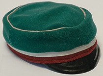 Kauno politechnikos instituto studentų uniforminė kepuraitė, sukurta 1956 m. (J. Klėmano nuotr., originalas – KTU muziejuje)