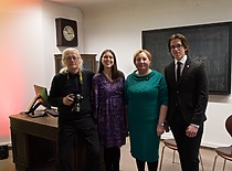 KTU muziejaus darbuotojai Istorinės auditorijos atidarymo renginyje 2025 m. vasario 14 d. Nuotraukoje iš kairės: fotografas Jonas Klėmanas, muziejininkė-rinkinių kuratorė Karina Lazauskienė, muziejaus vadovė dr. Audronė Veilentienė ir būsimasis muziejininkas-rinkinių kuratorius Karolis Kumža. (Justinos Šuminaitės nuotr., KTU fotoarchyvas)