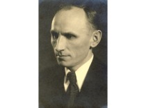 J. Indriūnas, apgynęs daktaro disertaciją, 1936 m. (KTU muziejus)