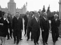 KPI delegacija Maskvoje, 1971 m. (R. Žiemio nuotr., KTU fotoarchyvas)