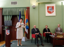 Knygos &bdquo;Mokslo raida Kauno technologijos universitete per 100 metų 1922&ndash;2022 m.&ldquo; sutiktuvės KTU auloje 2026 m. gegužės 6 d. (J. Klėmano nuotr., KTU fotoarchyvas)